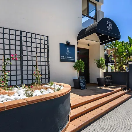 Center Hotel 3*